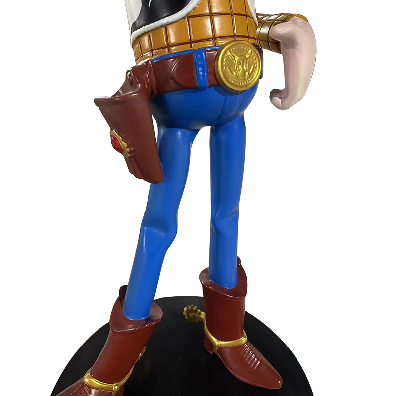 Sheriff Woody Fiberglass Patung dengan butiran yang realistik untuk hiasan luaran & dalaman Sheriff Woody Fiberglass Patung dengan butiran yang realistik untuk hiasan luaran & dalaman